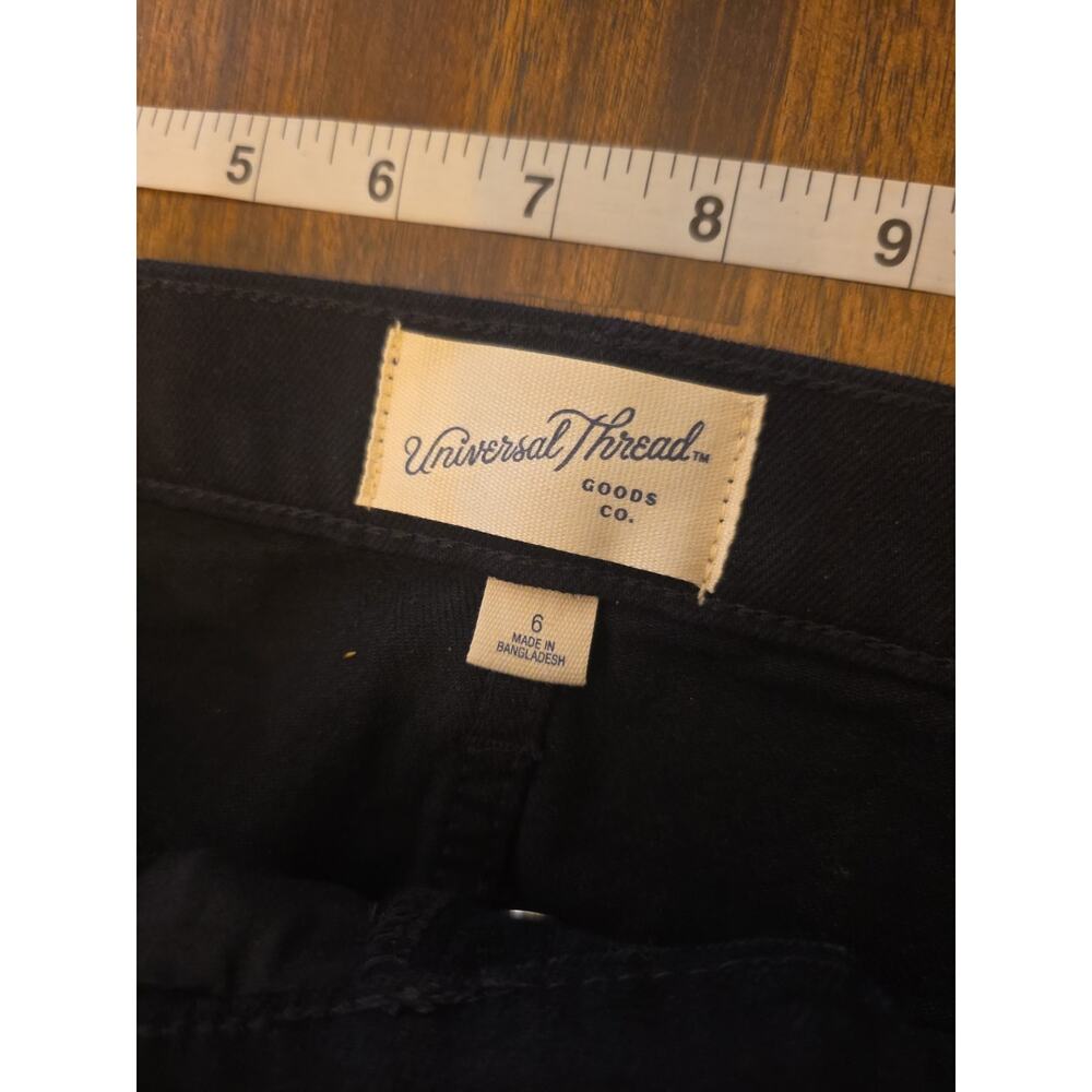Women's High-Rise Straight Jeans - Universal Thread Black Size 6 - Picture 3 of 7